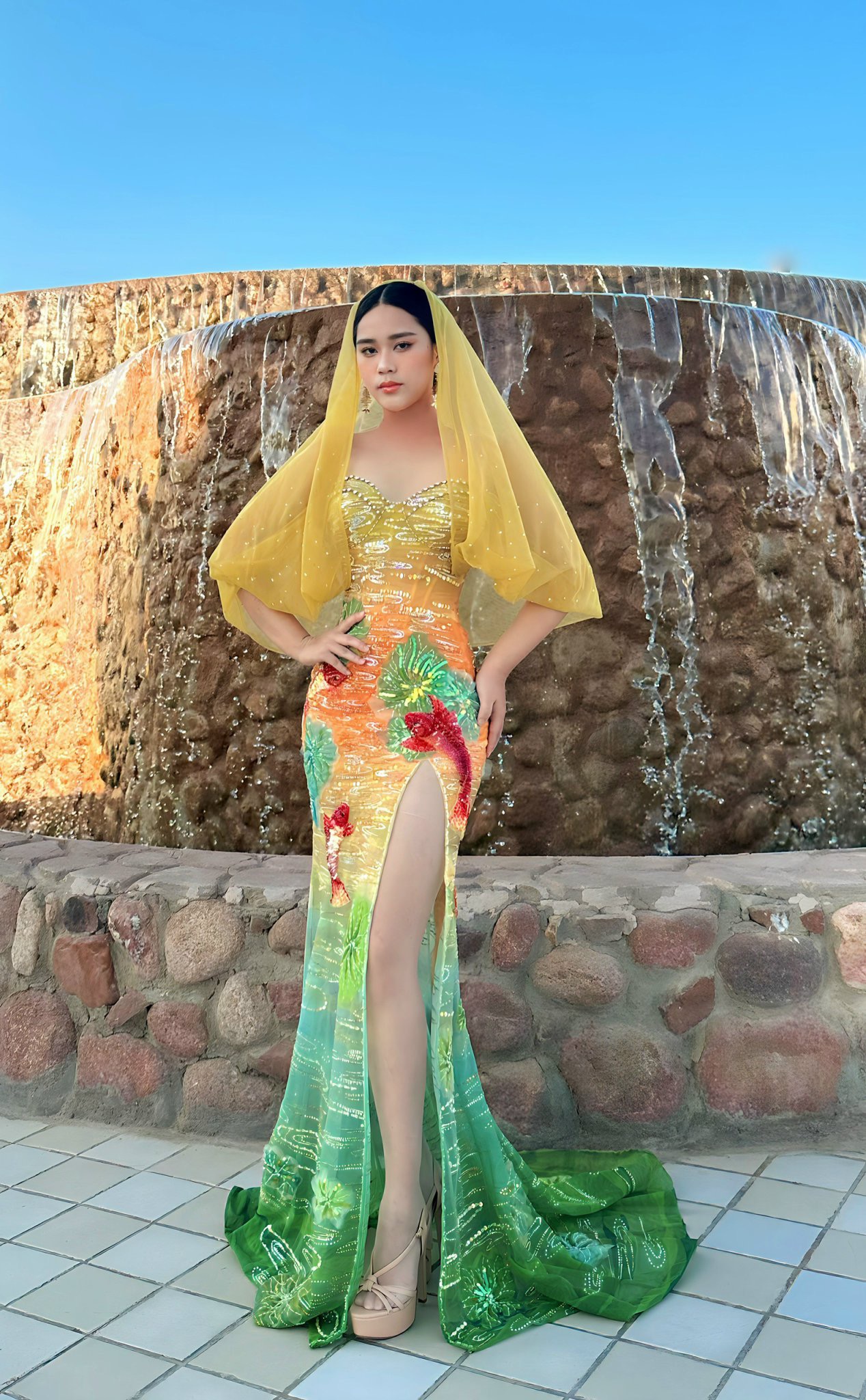 Bella Vũ 2 lần trao vương miện Miss Eco Teen tại Ai Cập - ảnh 5