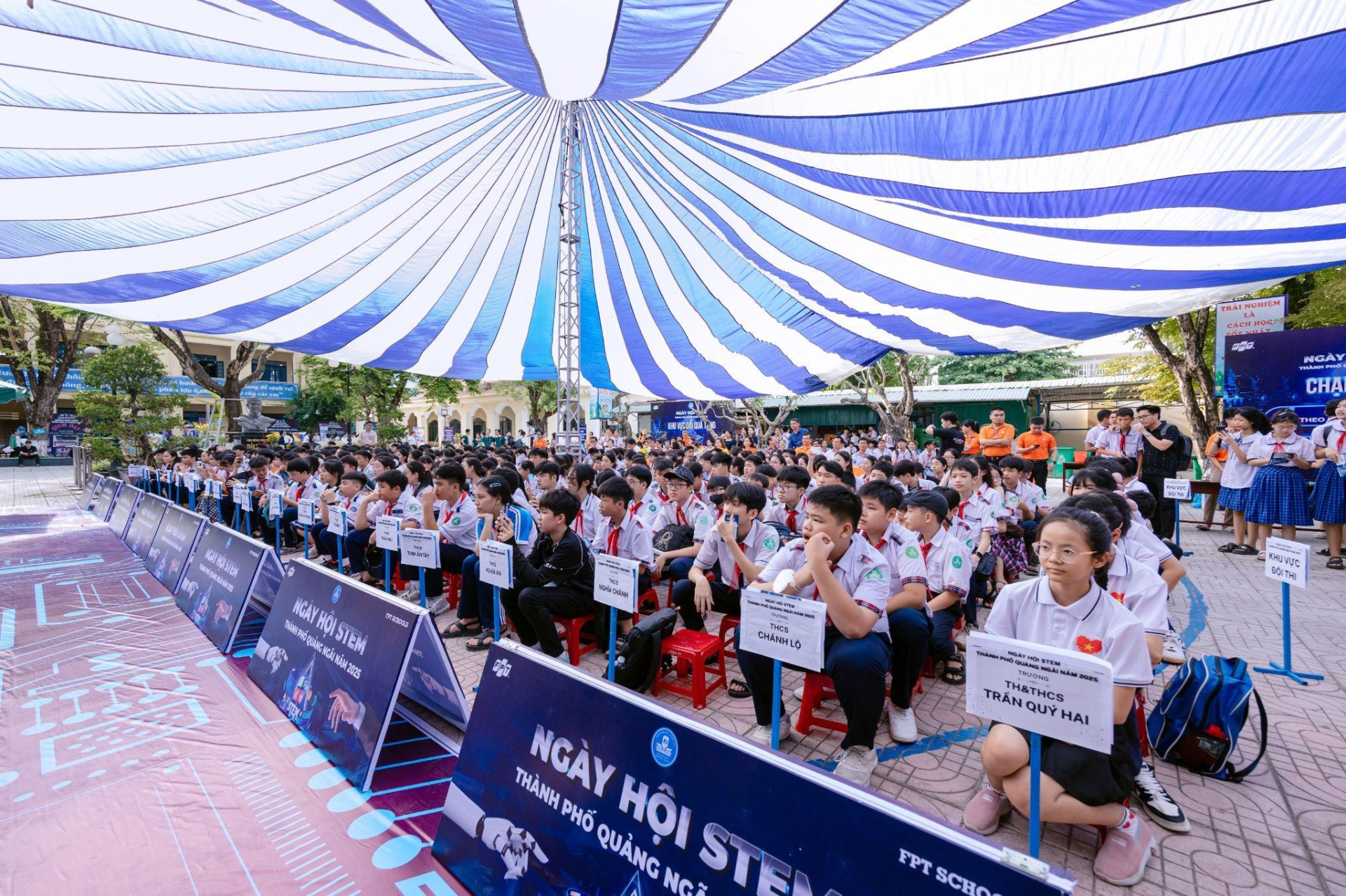 Ngày Hội Stem Quảng Ngãi 2025: Trường THPT FPT Đà Nẵng Hơn 5.000 Học Sinh, Giáo Viên, Tạo Nền Tảng Cho Tương Lai Bền Vững - ảnh 3