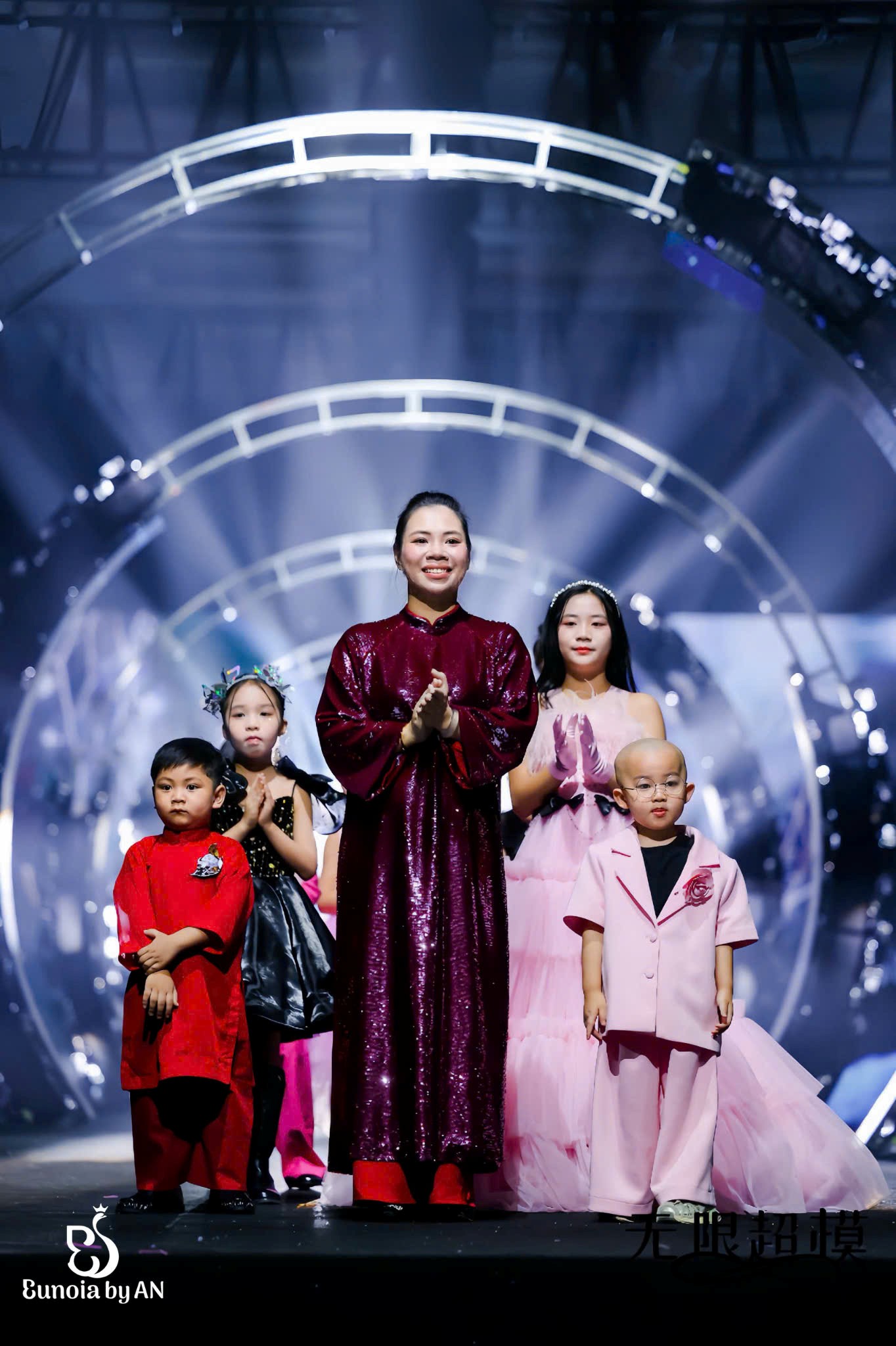 Vũ Lan Anh – Người “dệt” giấc mơ thời trang trẻ em toàn cầu của Eunoia by An - ảnh 5
