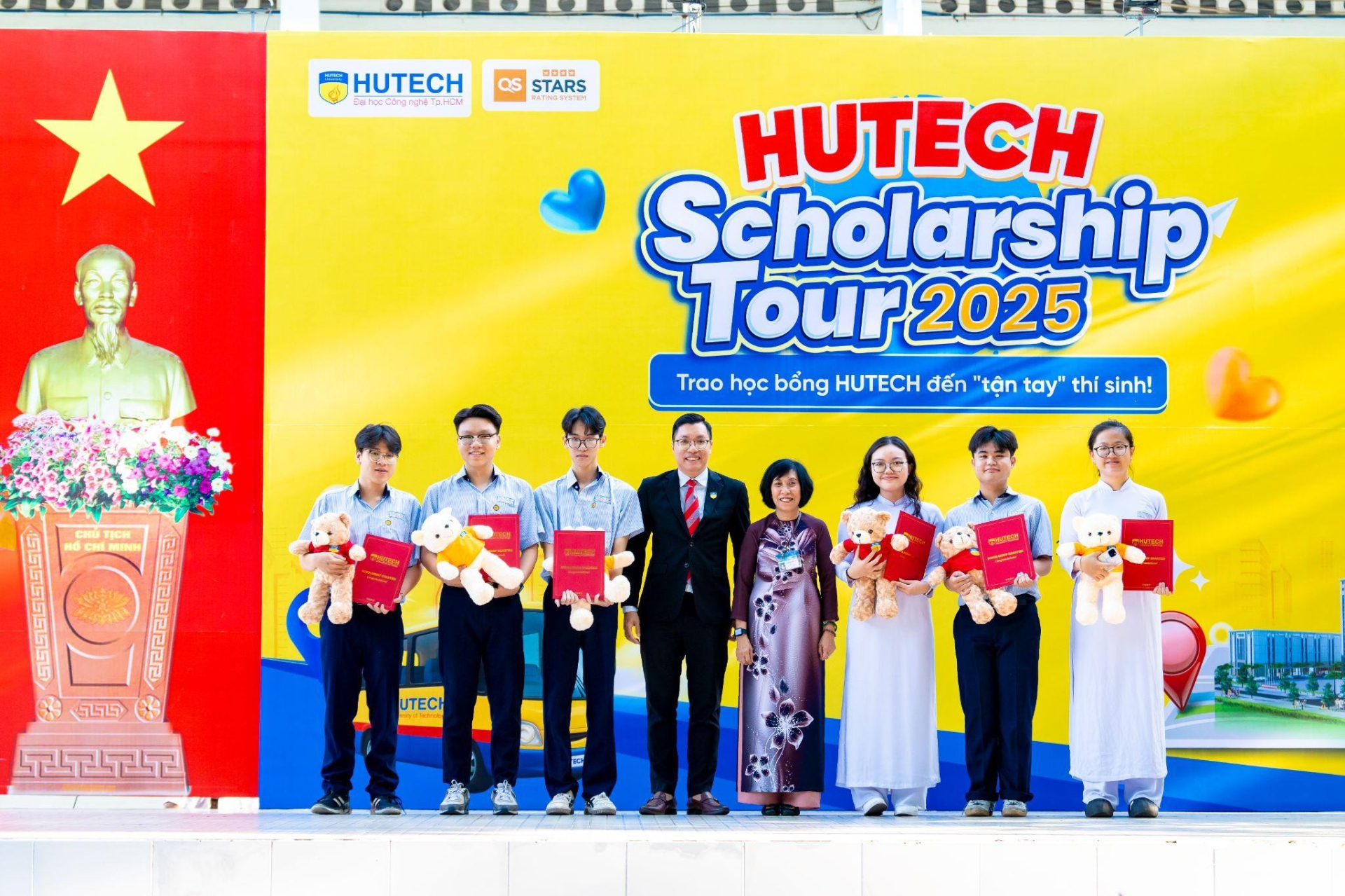 HUTECH trao hơn 2000 suất học bổng 25% học phí toàn khóa, tiếp tục nhận đăng ký đến 30/6 - ảnh 1