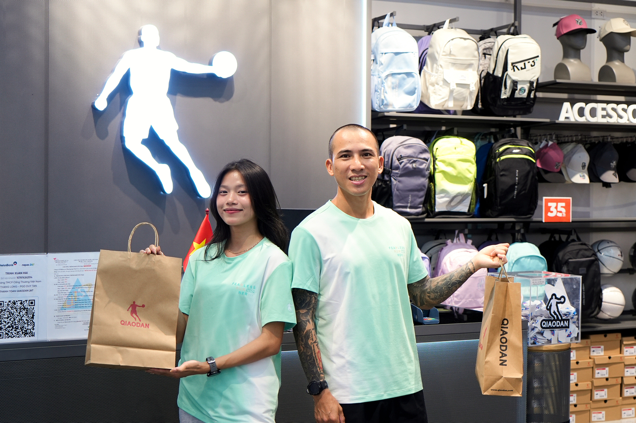 Ông lớn thể thao Quốc tế “đổ bộ” VnExpress Marathon Hạ Long 2025 - ảnh 4