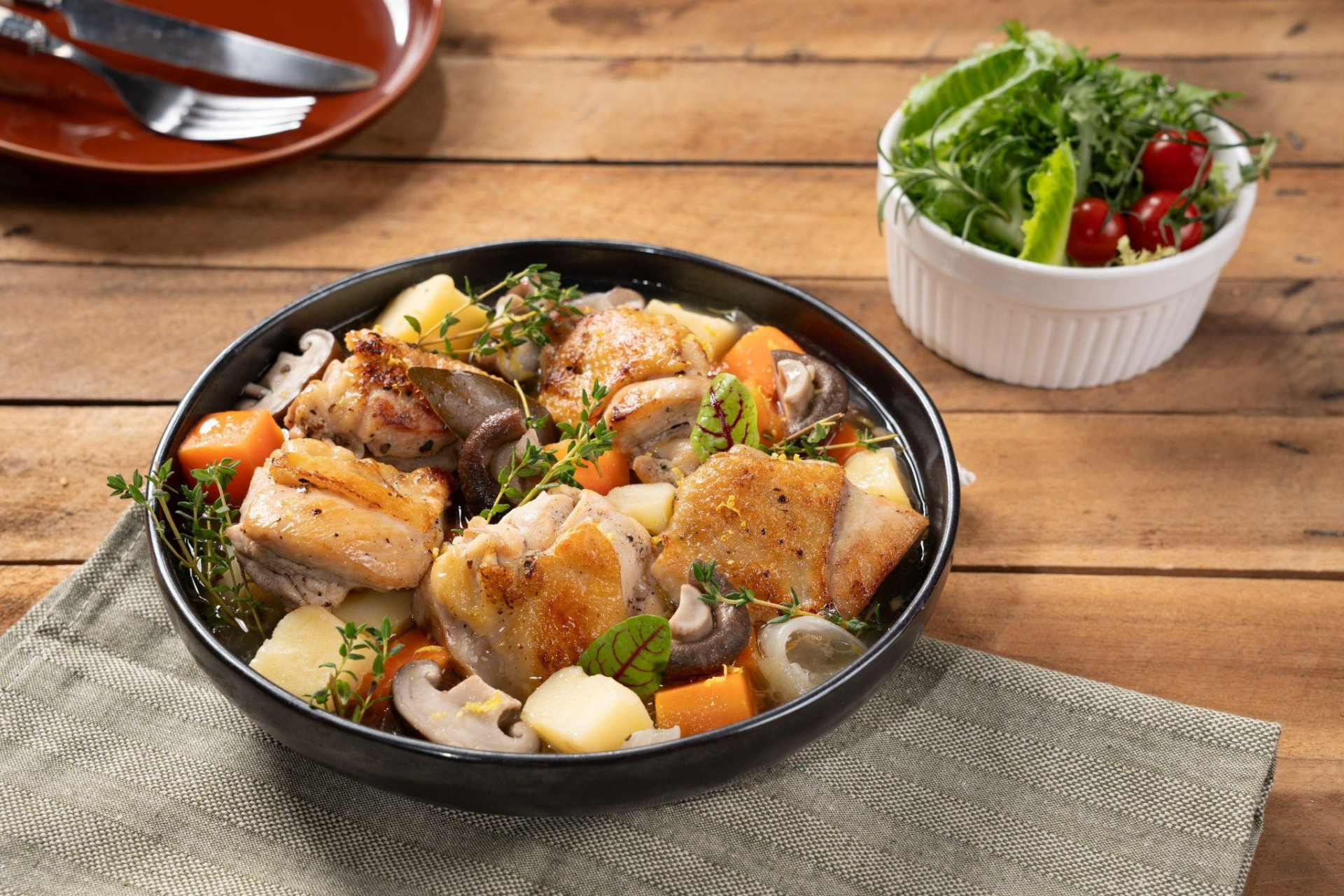 Thưởng thức Gà Mỹ hầm chanh và nấm - món ngon dịu nhẹ mùa hè - ảnh 2