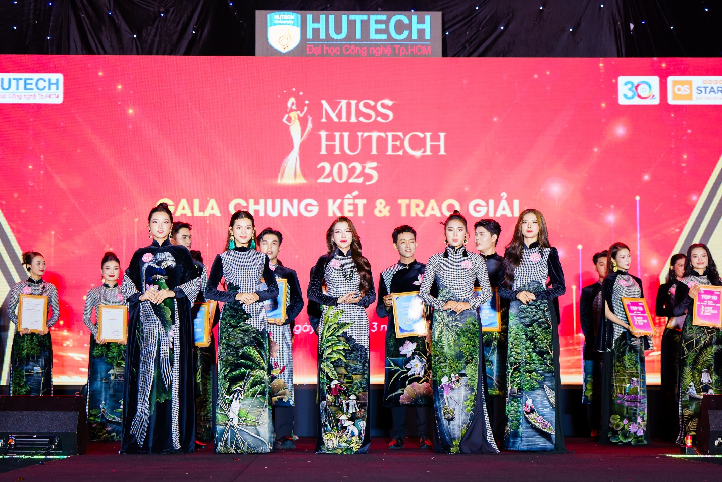 Ngoại khóa chất - Kỹ năng đỉnh: Gen Z HUTECH tự tin bứt phá - ảnh 3