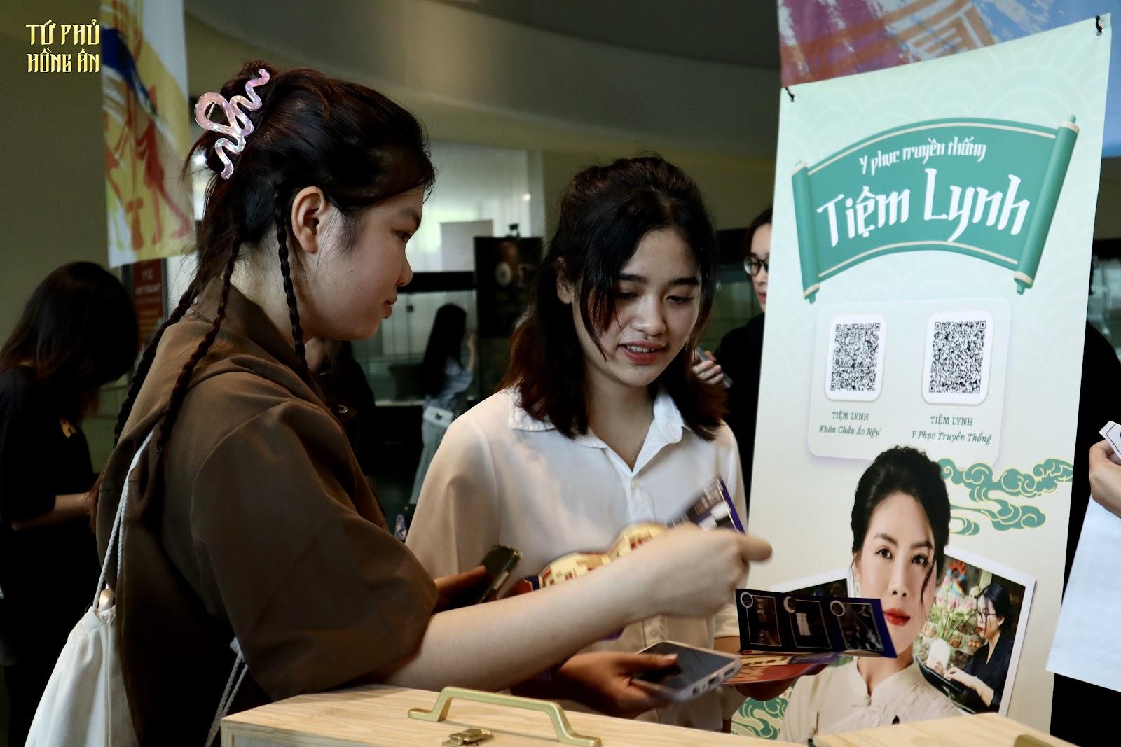 NTK Linh Thảo và hành trình “may đo” di sản | Từ Tiệm Lynh đến Lynh Heritage - ảnh 3