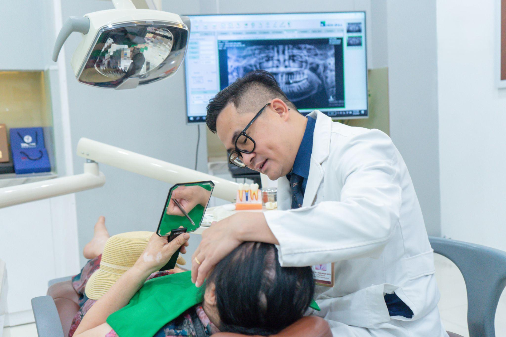 Trò chuyện cùng Bác sĩ CKI Thân Ngọc Kiên – Khi nụ cười trở thành hành trình của yêu thương - ảnh 4