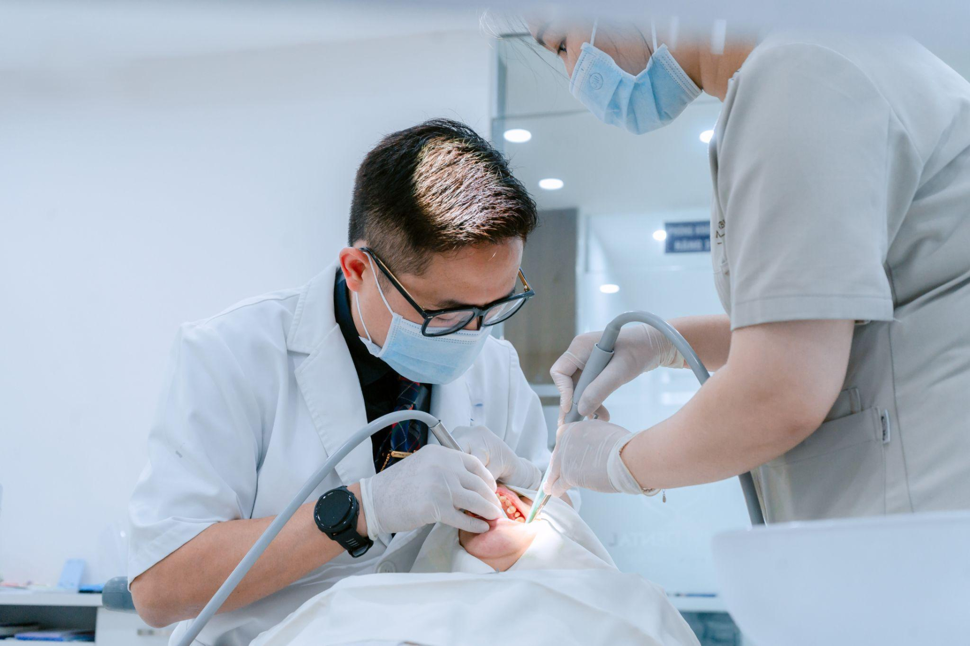 Trò chuyện cùng Bác sĩ CKI Thân Ngọc Kiên – Khi nụ cười trở thành hành trình của yêu thương - ảnh 2
