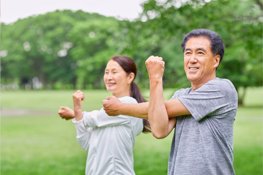 Chăm sóc xương theo độ tuổi: Vì sao canxi chuẩn đóng vai trò then chốt. - ảnh 1