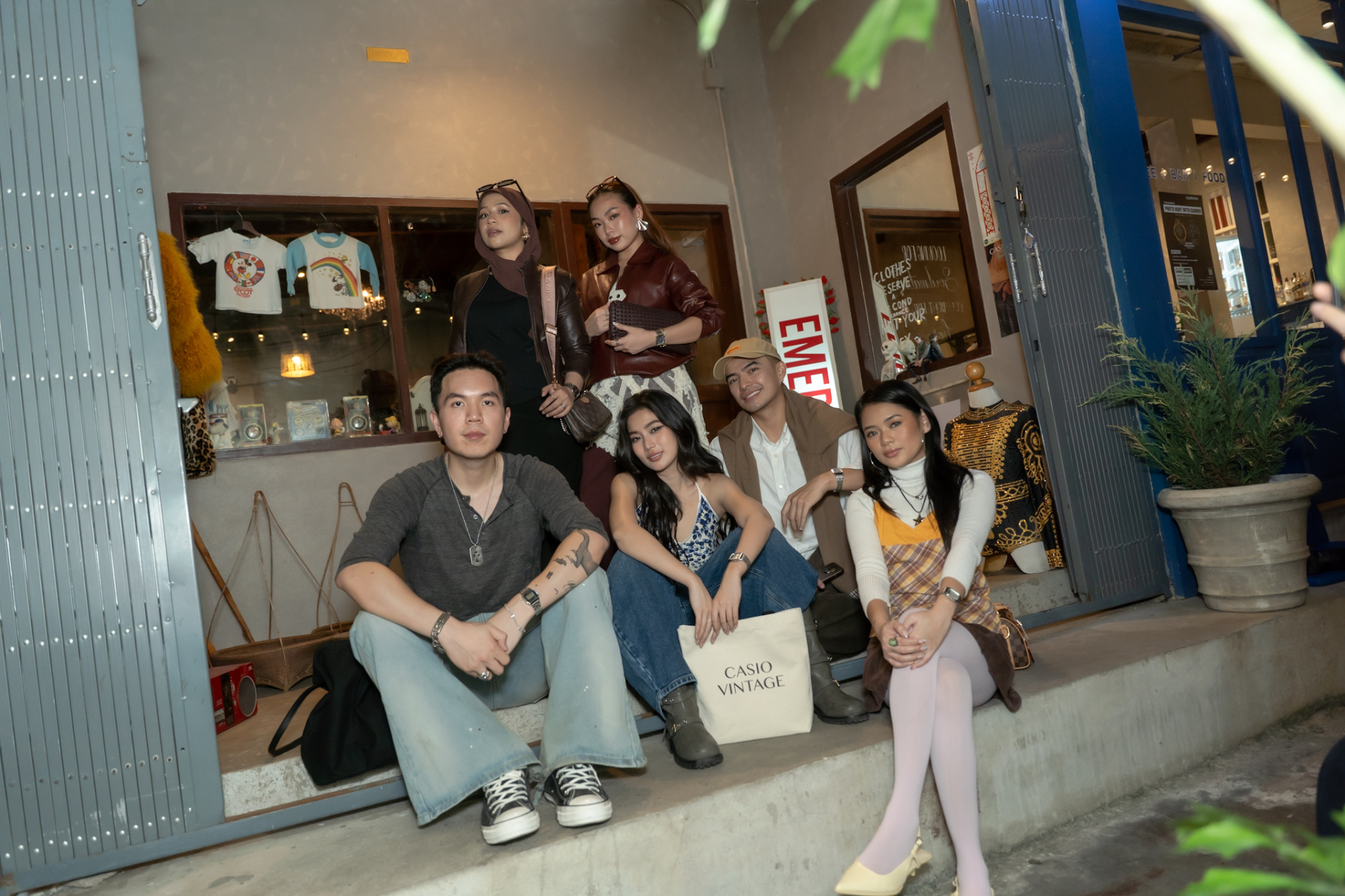 “Back In Time, Ahead In Style”: Casio tái hiện không gian Vintage thập niên 70s tại Bangkok - ảnh 6