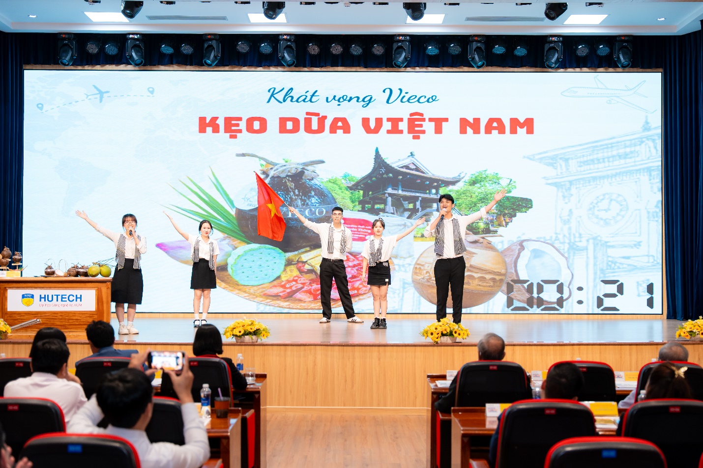 Tư duy số - kỹ năng thật: Lộ trình trở thành nhà quản trị kinh doanh thế hệ mới - ảnh 3