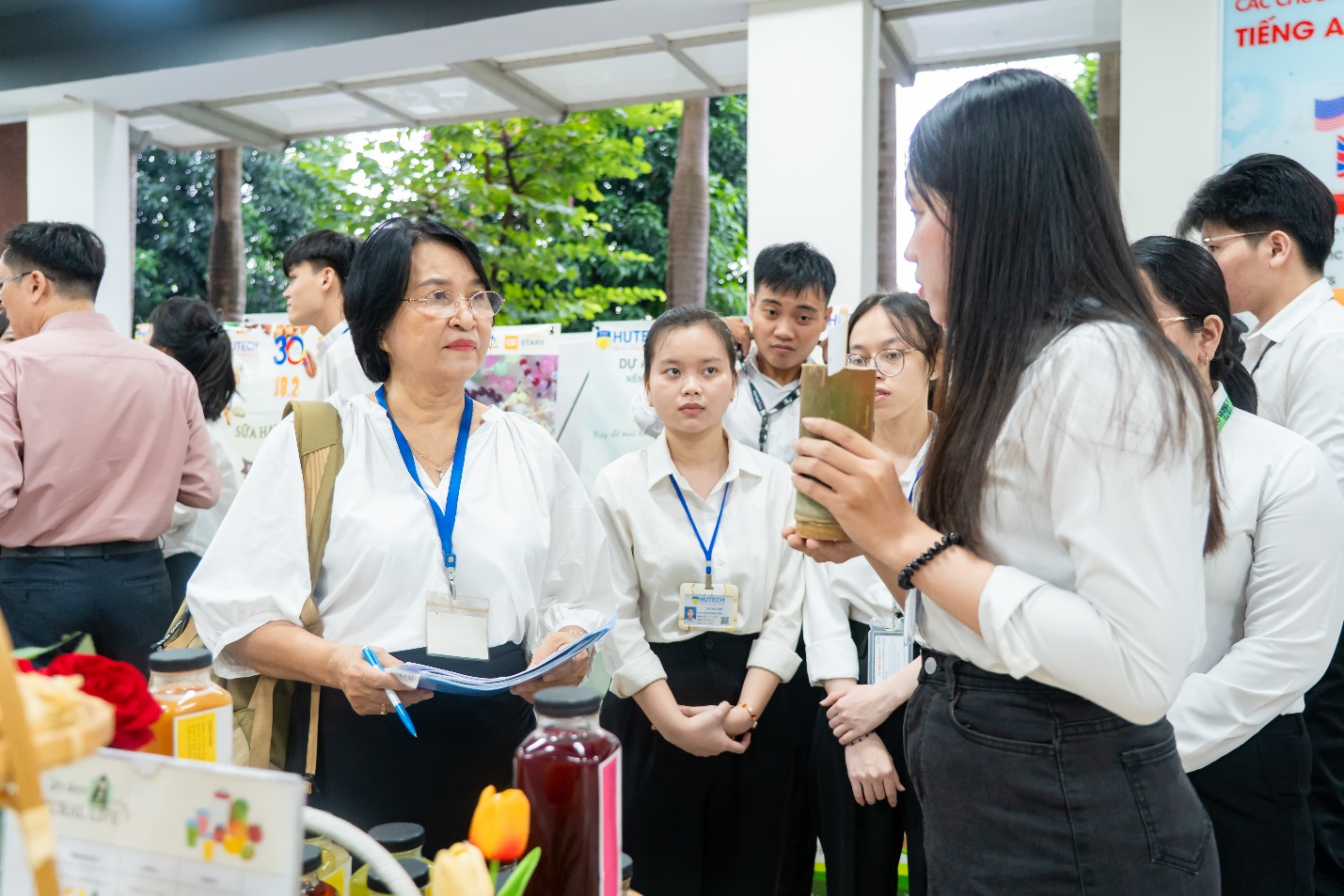 Tư duy số - kỹ năng thật: Lộ trình trở thành nhà quản trị kinh doanh thế hệ mới - ảnh 2