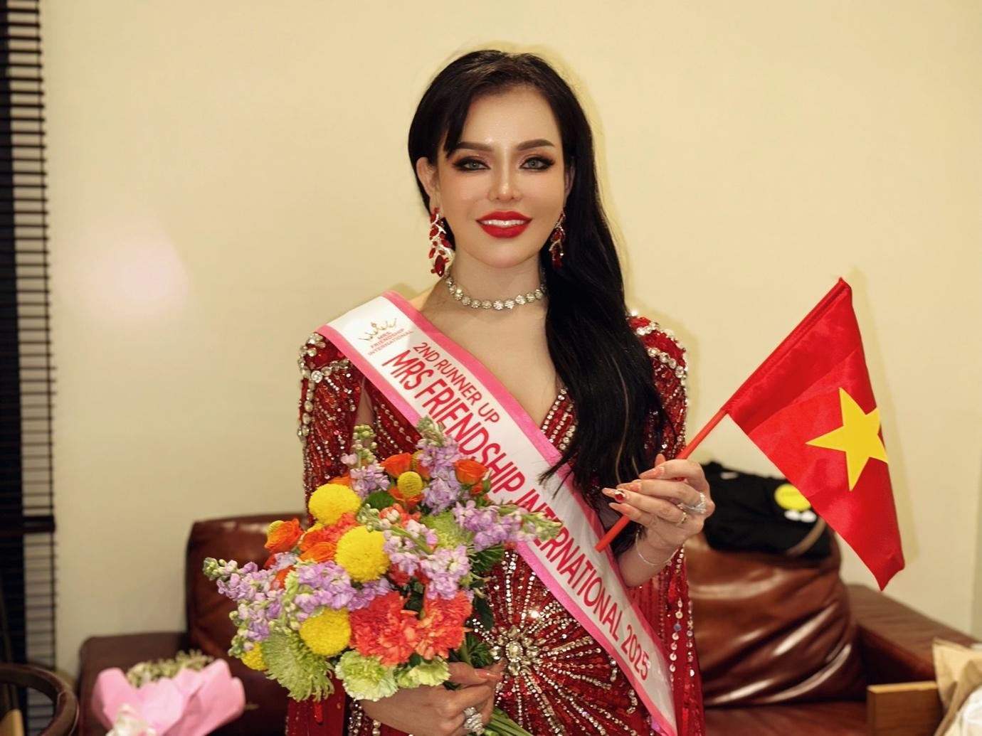 Thi đấu trên đất Thái, nữ doanh nhân Việt vào top 3 Mrs Friendship International 2025 - ảnh 5