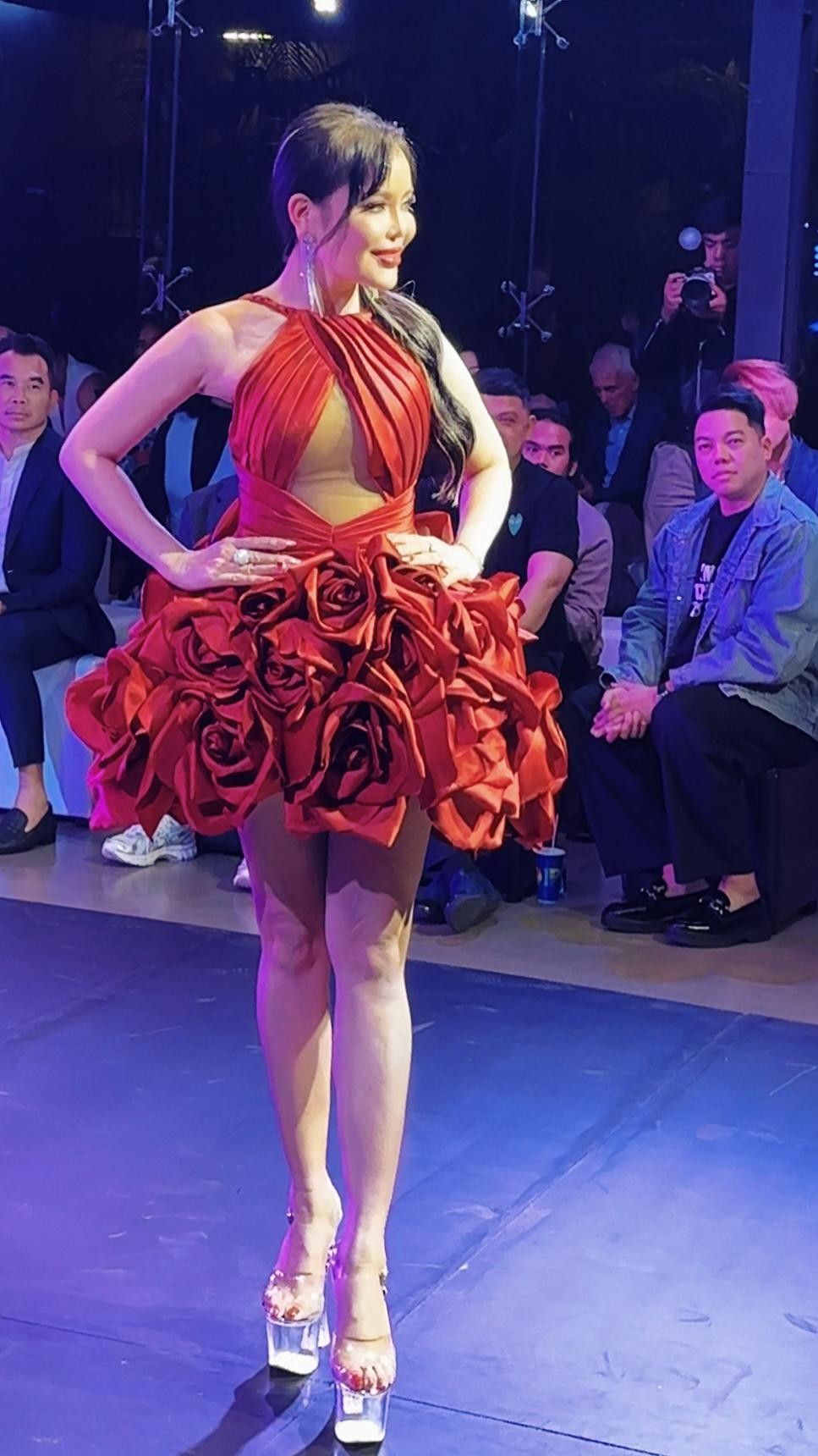 Thi đấu trên đất Thái, nữ doanh nhân Việt vào top 3 Mrs Friendship International 2025 - ảnh 4