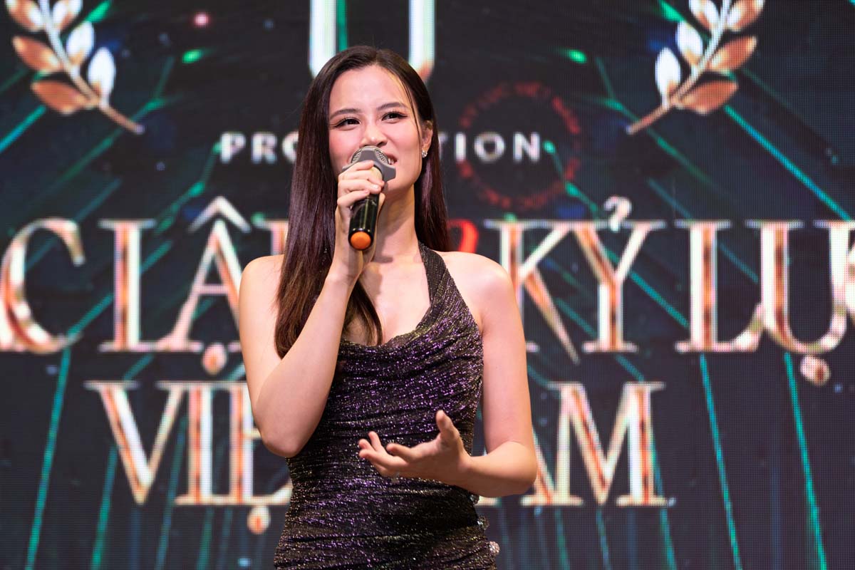 2 cặp đôi hot nhất nhì showbiz Việt cùng hội tụ tại sự kiện để chúc mừng đạo diễn Trần Thành Trung - ảnh 5
