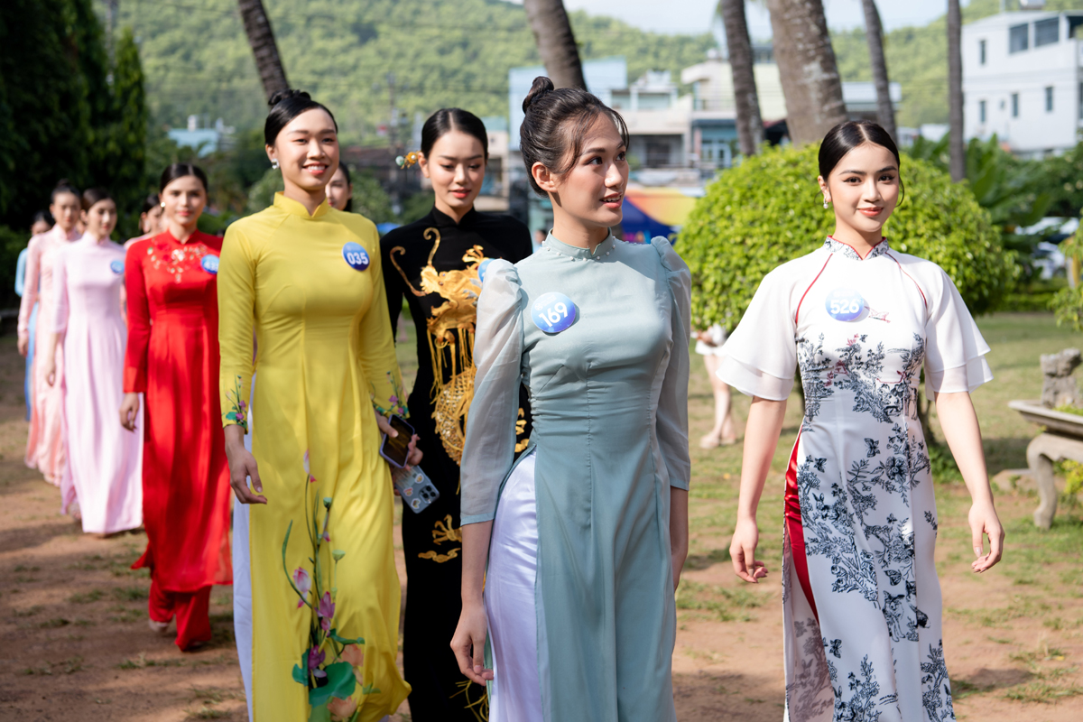 Top 38 Miss World Vietnam 2022 hội tụ tại Quy Nhơn - ảnh 2