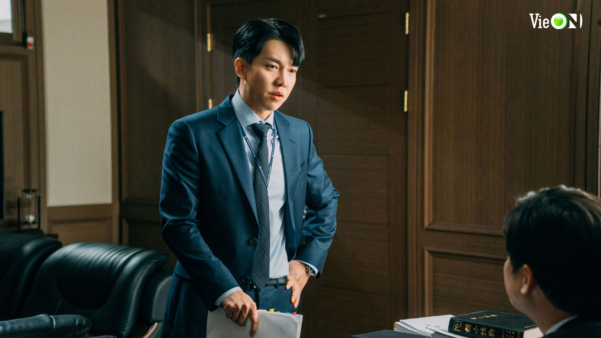 Lee Seung Gi tái hợp “tình cũ” Lee Se Young trong phim “The Law Café” - ảnh 3