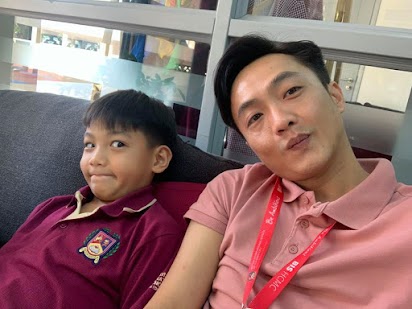 Subeo - con trai cả của Cường Đô La cũng được bố đầu tư theo học ở một trong những trường quốc tế có tiếng ở TPHCM với mức học phí đắt đỏ. 