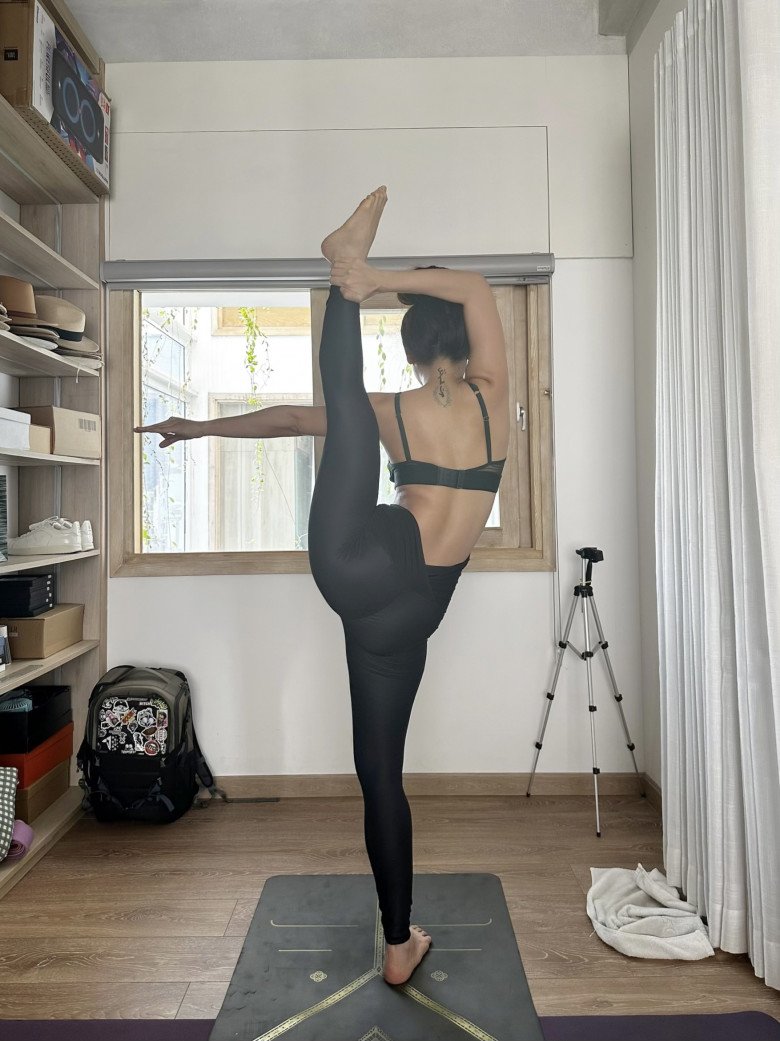Phương Trinh Jolie cho biết, tập yoga giúp cô đỡ đau nhức, thoải mái hơn trong quá trình mang thai