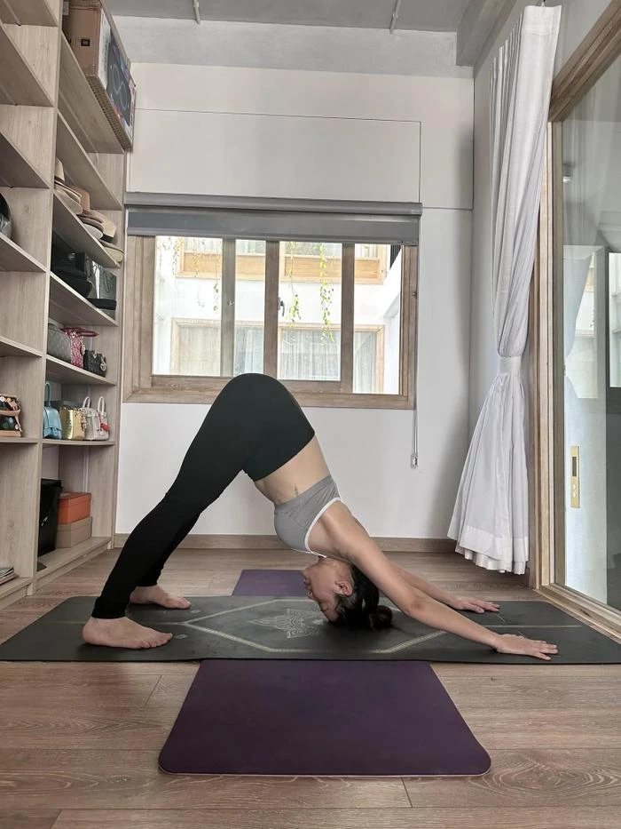 Phương Trinh Jolie thường xuyên tập luyện yoga