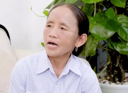 Bà Tân đã tiêm tinh chất và tế bào gốc vào mặt để làm tăng collagen