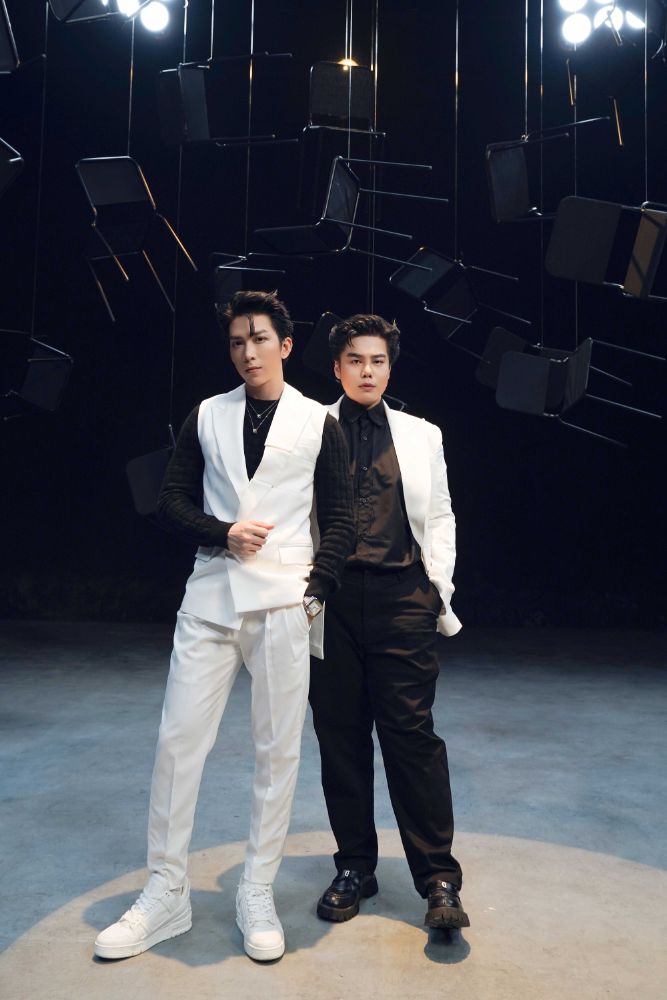 Nối tiếp thành công ấy, tháng 5/2023, Tăng Phúc và Nguyễn Đình Vũ tiếp tục cùng nhau thực hiện dự án “Anh Không Quan Trọng Nữa” như một cách khẳng định sự ăn ý với nhau trong âm nhạc.
