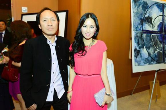Một bài báo nước ngoài đăng tải thông tin nữ ca sĩ Hà Phương và doanh nhân Chính Chu đã ly hôn