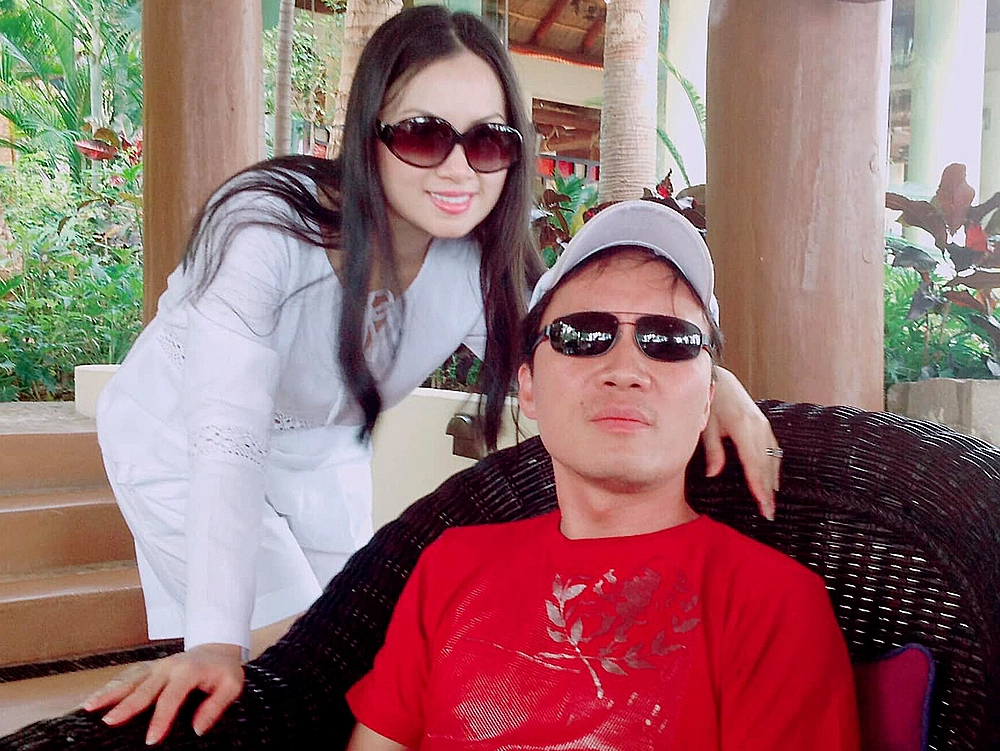Nữ ca sĩ Hà Phương và chồng tỷ phú Chính Chu là cặp vợ chồng nổi tiếng hạnh phúc của Vbiz