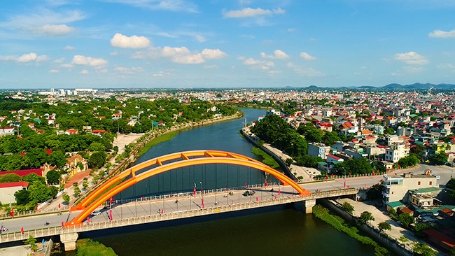 Tỉnh Hà Nam có diện tích tương đối nhỏ, chỉ 860 km2, đứng thứ 62/63 tỉnh, thành phố