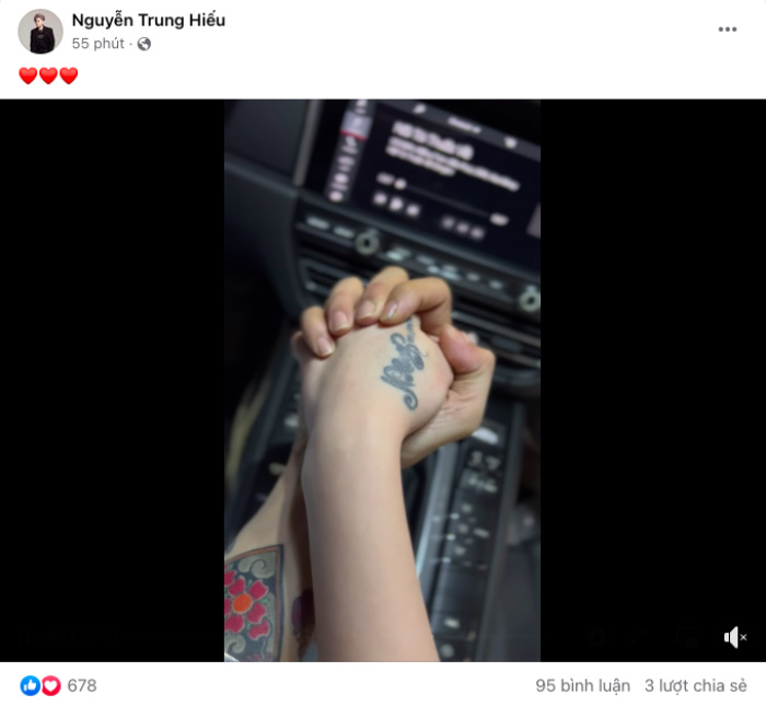 Hình ảnh Chi Dân 'tay trong tay' cùng bạn gái mới do nam ca sĩ đăng tải