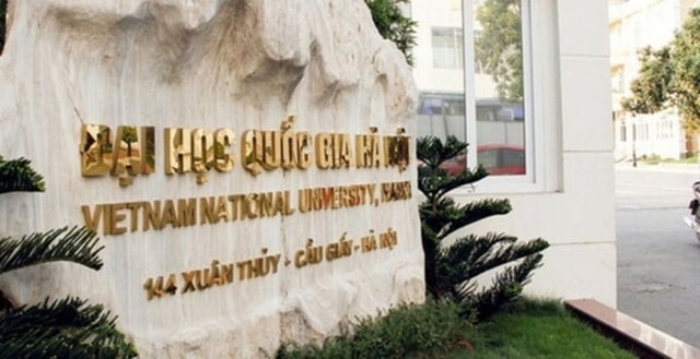 Đại học Quốc gia Hà Nội đã chuyển trụ sở làm việc từ 144 Xuân Thủy, quận Cầu Giấy lên cơ sở ở Hoà Lạc, Thạch Thất
