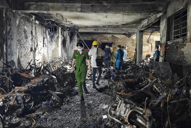 Vụ cháy chung cư mini ở Hà Nội đã để lại những hậu quả nặng nề