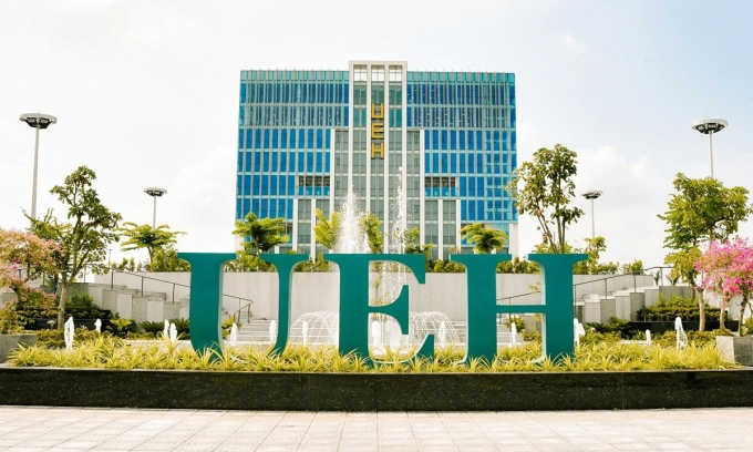 “Trường đại học Kinh tế TP.HCM” chính thức đổi tên thành “Đại học Kinh tế TP.HCM”