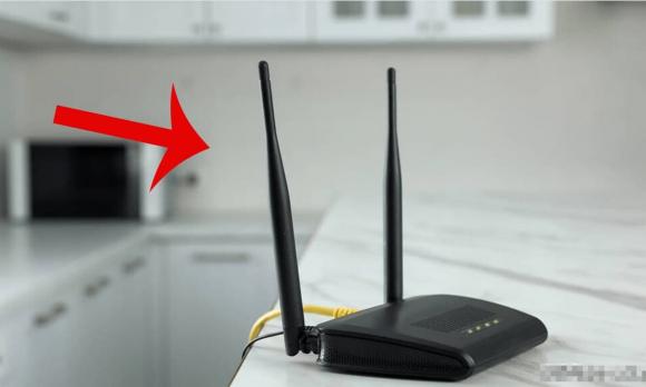 Wifi chạy chậm có thể là do ảnh hưởng của các đồ vật có kim loại trong nhà (Ảnh minh hoạ)