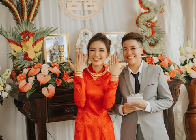 Tú Tri và Yun Bin tổ chức hôn lễ vào năm 2019