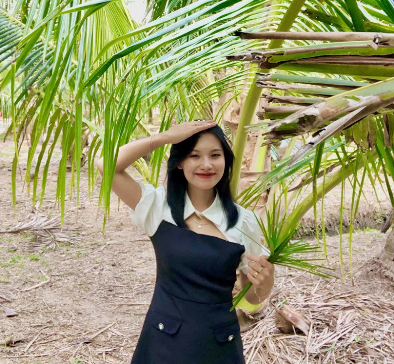 Cô nàng Nguyễn Thị Phi Cơ