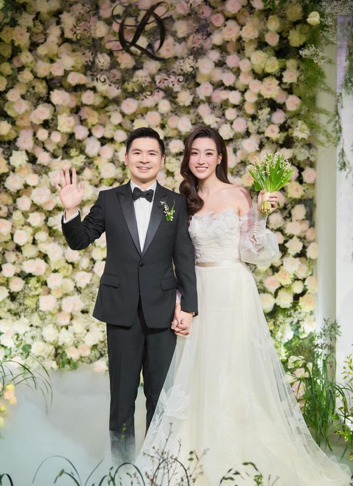 Đỗ Mỹ Linh và ông xã kết hôn vào tháng 10/2022