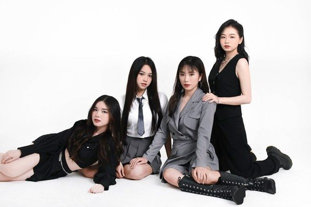 4 cựu thành viên SGO48 lập nhóm nhạc mới nhưng rồi cũng tan rã