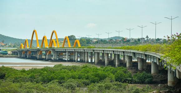 Cầu Cửa Lục 1