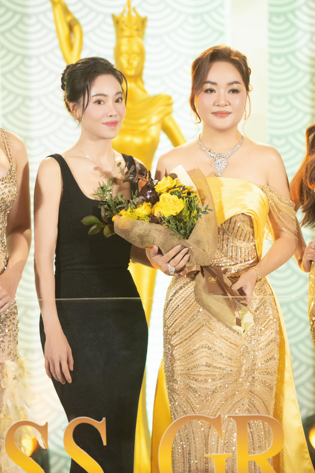 CEO Hoàng Thanh Nga là đại diện nhà tài trợ vương miện kim cương cho Miss Grand Vietnam 2024