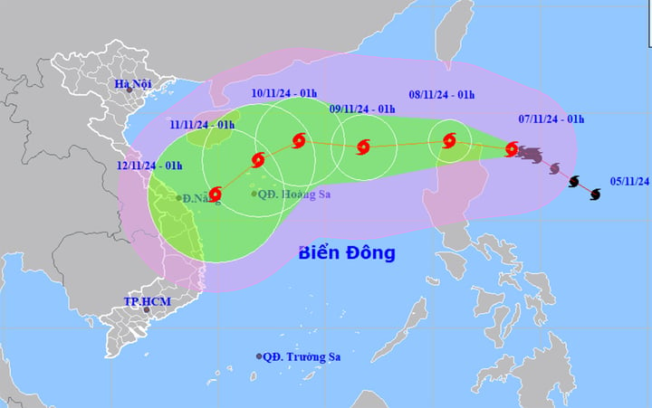 Bão Yinxing đã mạnh lên cấp 15, dự báo ngày 8/11 tiến vào Biển Đông. (Ảnh: NCHMF)