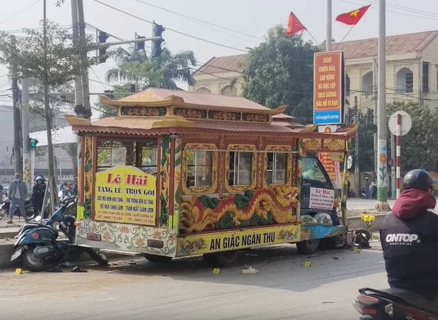 Chiếc xe tang gây tai nạn (Ảnh: Báo Người đưa tin)