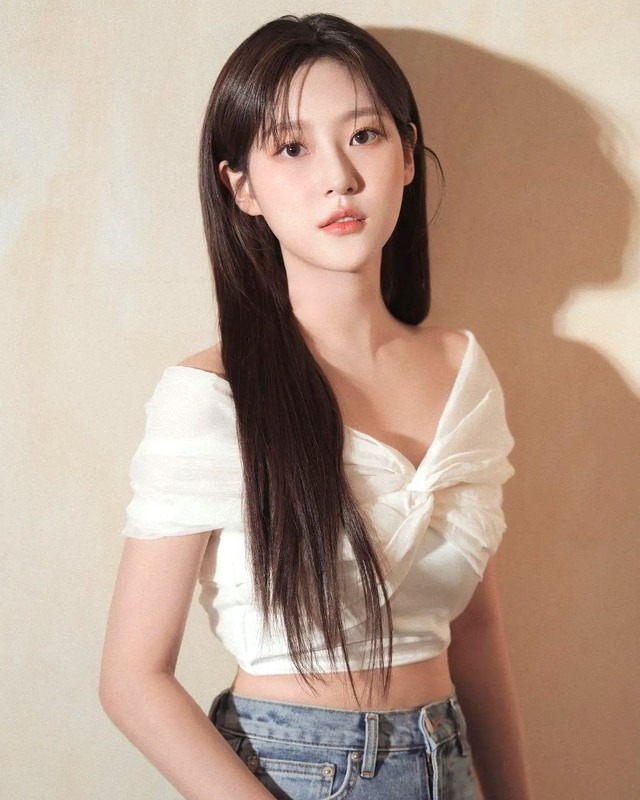 Kim Sae Ron bị tổn thương vì các video của YouTuber A.