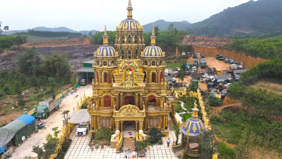 Toàn cảnh lâu đài của 'đại gia đồng nát' Nghệ An
