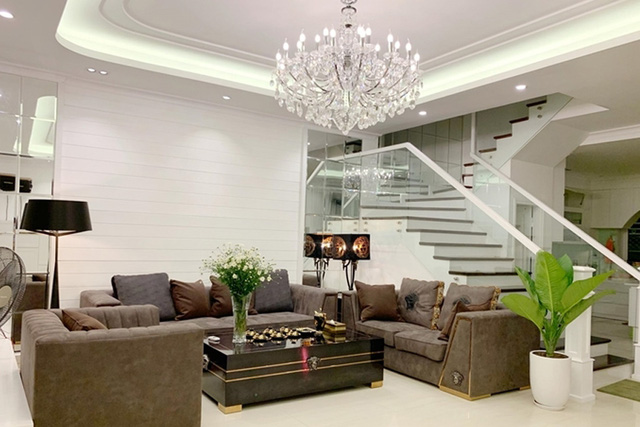 Sao nam Vbiz mua nhà với 140 cây vàng 20 năm trước, nay bất động sản trải dài từ Bắc vào Nam, vẫn độc thân - ảnh 3