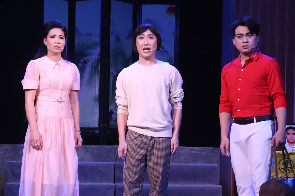 Lâm Nguyễn vào vai Sáu Xi Lanh trong vở “Nước mắt thâm tình”