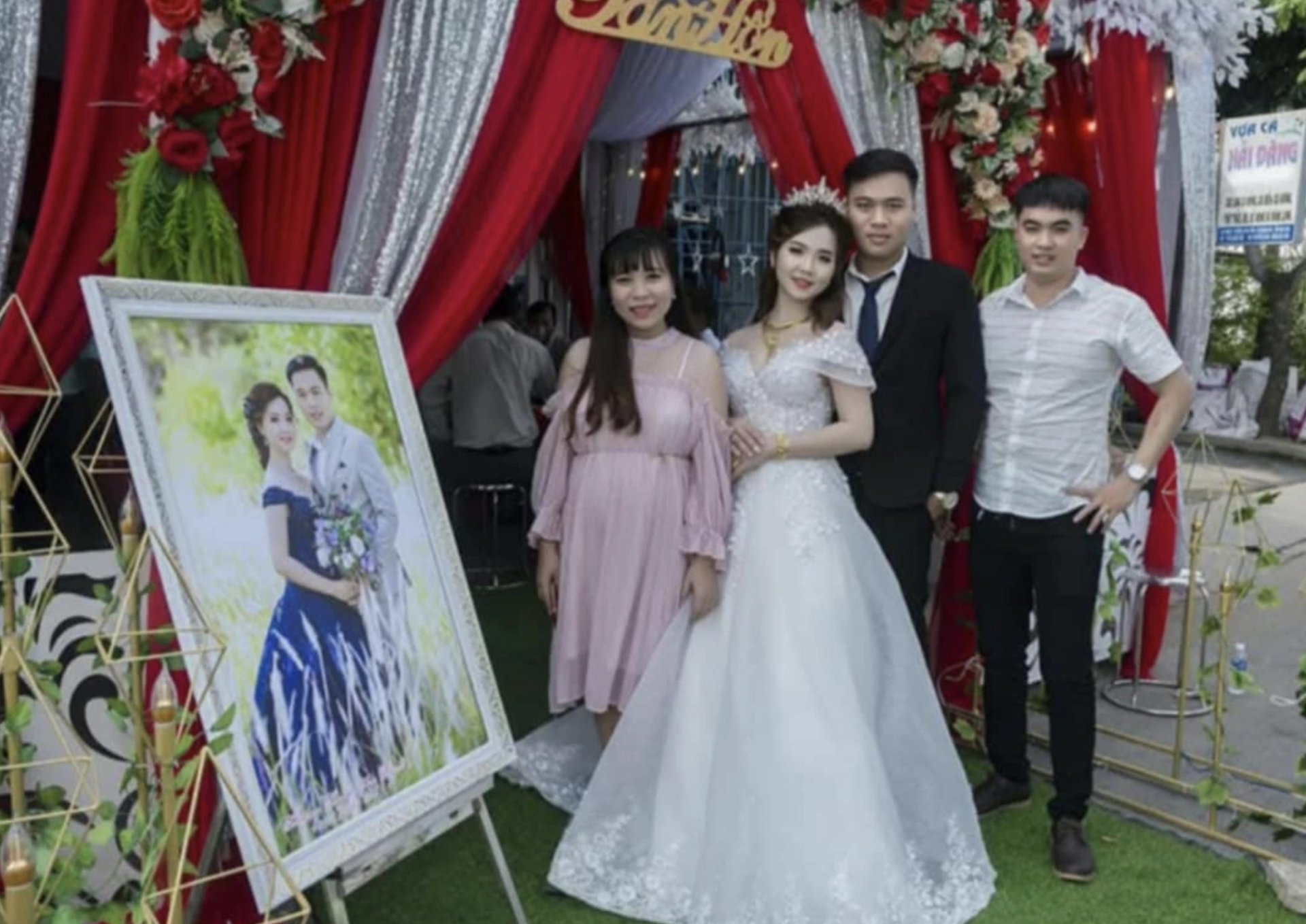 Anh Hoàng My và vợ, chị Đỗ Yến Linh cưới nhau năm 2019 ẢNH: NVCC