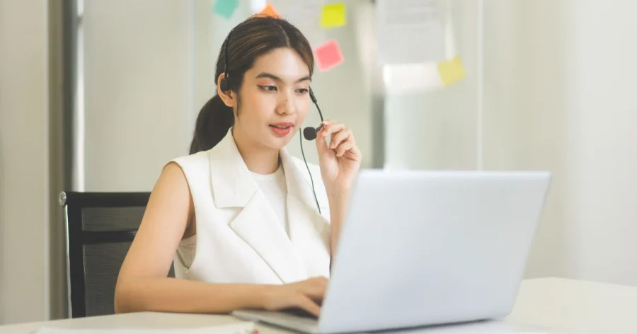 10 nghề ở Việt Nam có thể bị AI 'xóa sổ' trong tương lai: Bạn có đang thuộc nhóm này không? - ảnh 2