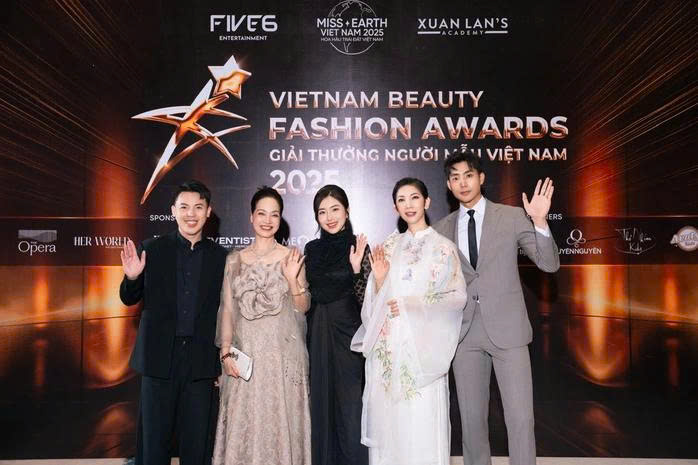 Ngô Lê Thụy Anh Thư đạt giải Người mẫu teen triển vọng của năm - ảnh 4