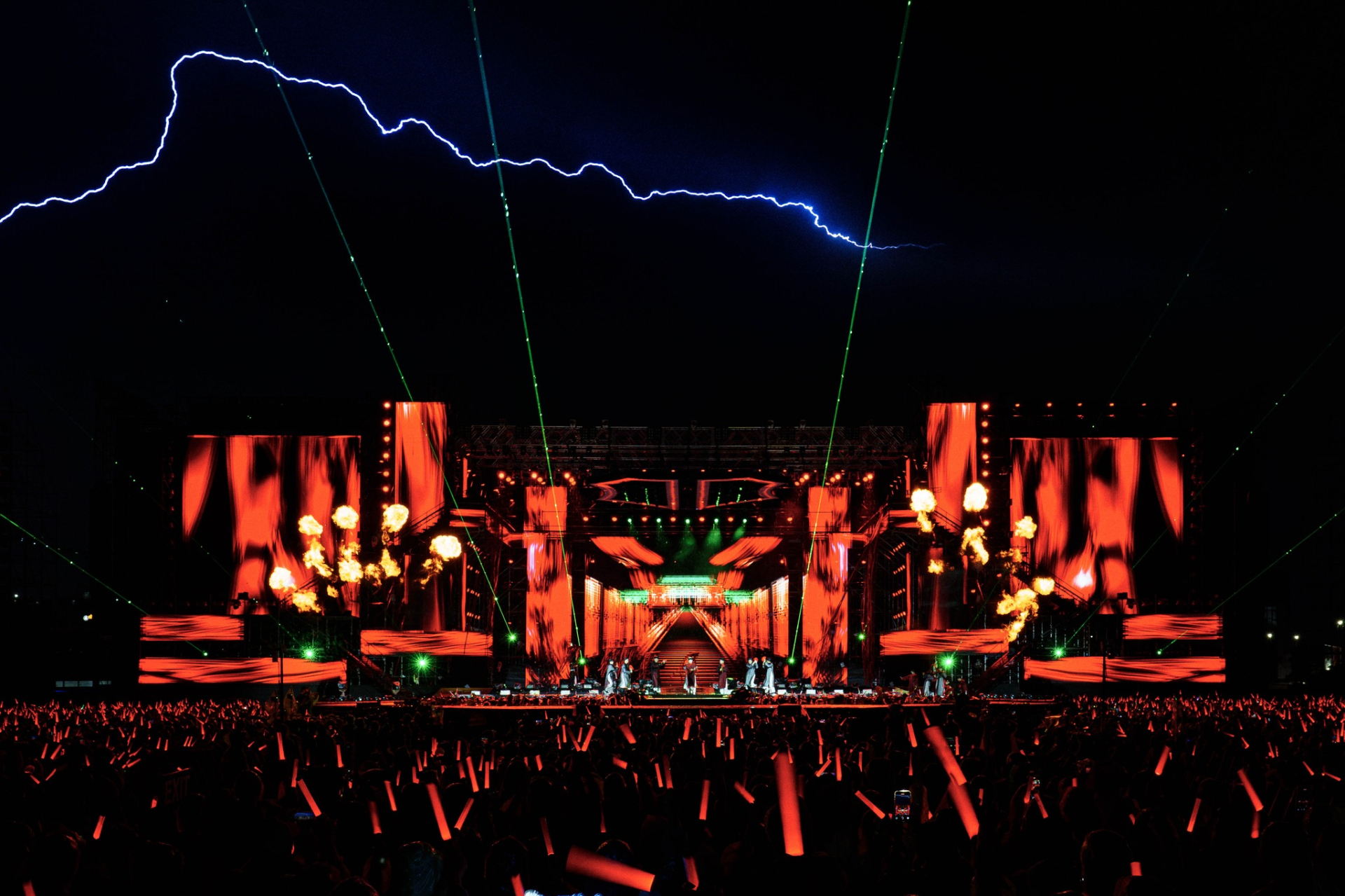 Hồ Chí Minh sẽ là điểm dừng chân cuối cùng, khép lại chuỗi concert Anh trai vượt ngàn chông gai - ảnh 2