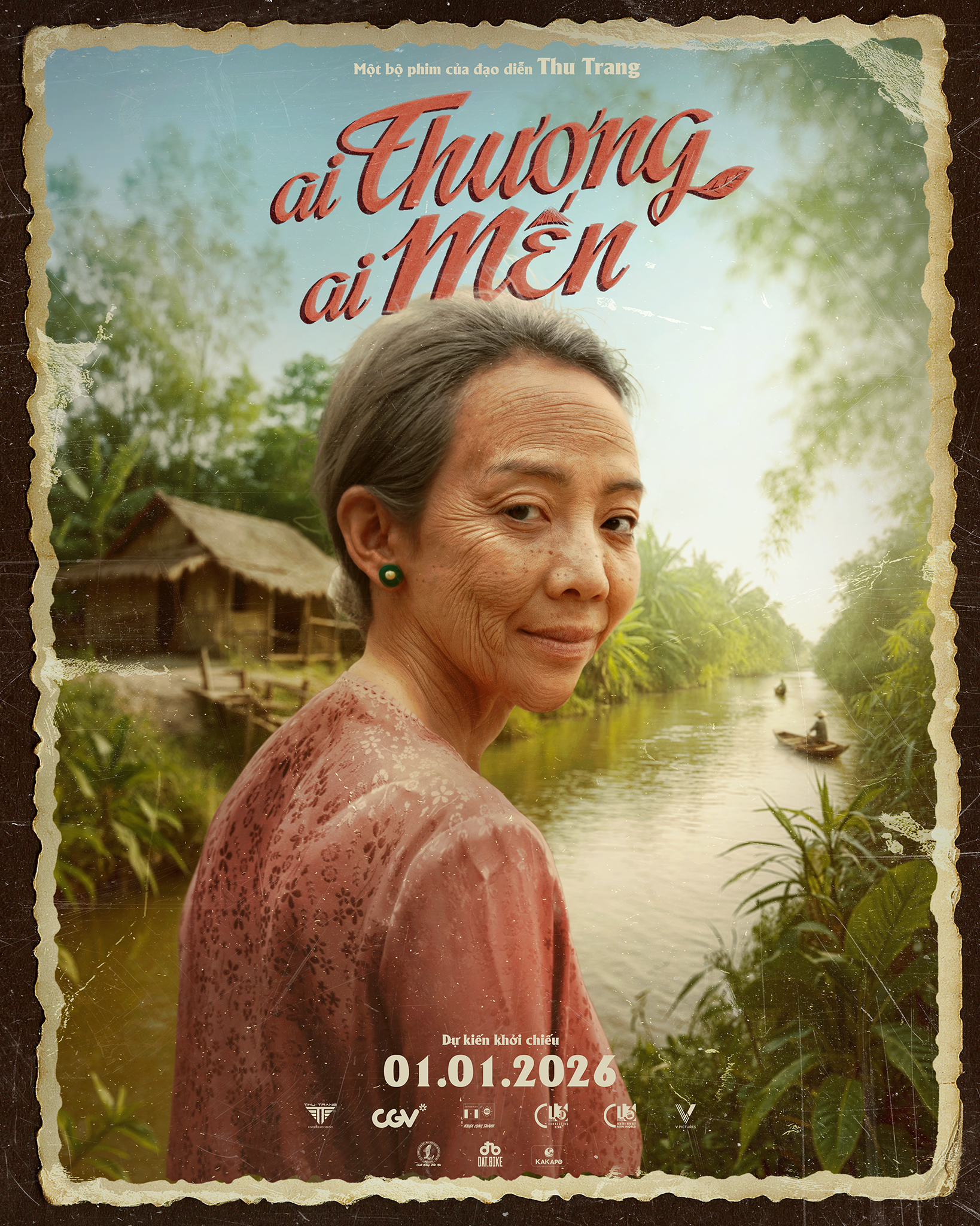 Thu Trang gây bất ngờ khi hóa trang già nua trong phim điện ảnh chiếu Tết, hứa hẹn lấy nước mắt khán giả - ảnh 1