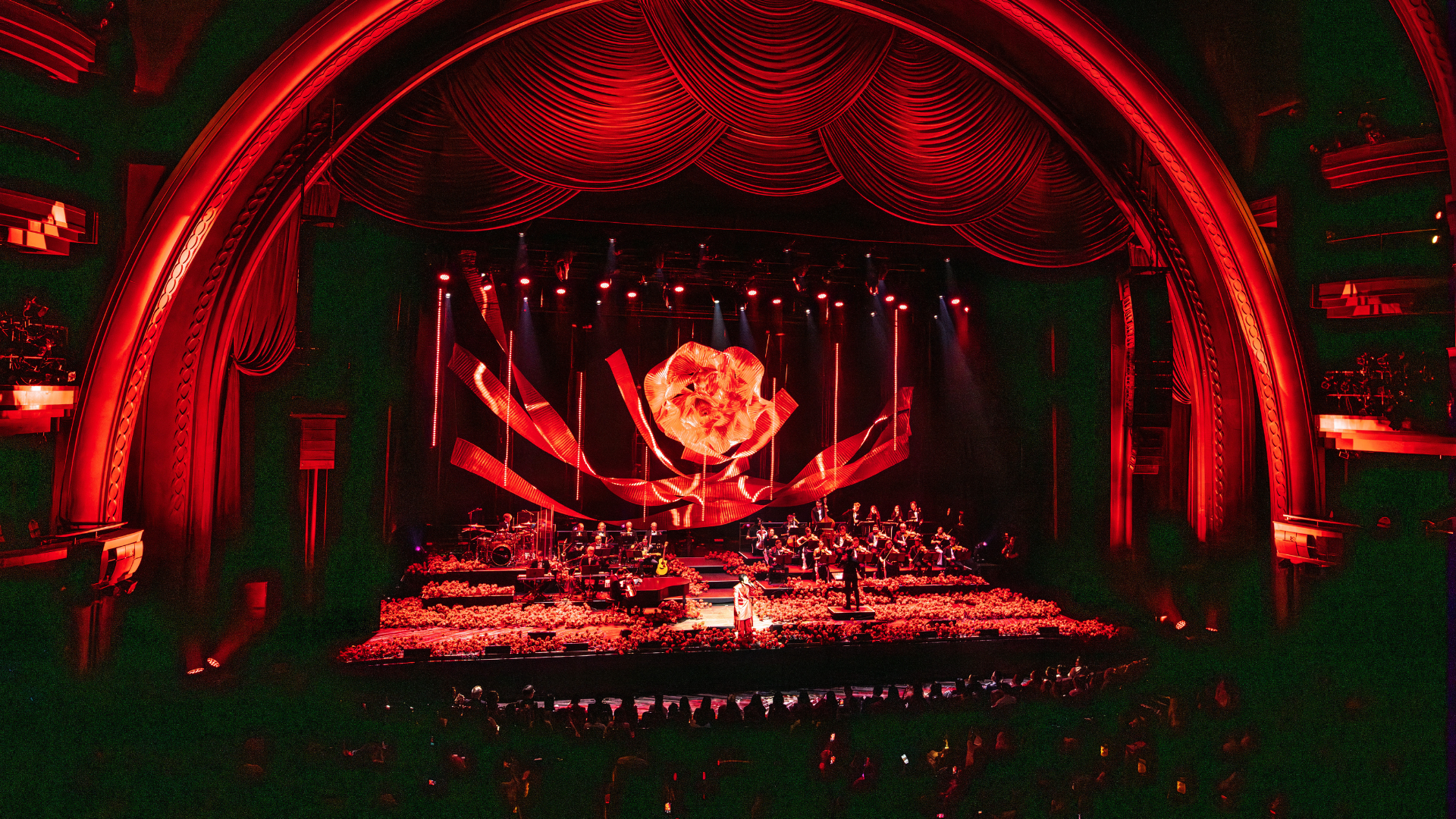 Chuỗi concert Sketch A Rose là bức phác họa tinh tế về lòng tử tế và tinh thần Việt Nam.